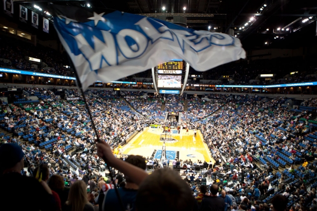 a875eb560858a3673338b3d0a9fb0efa_target_center_main_1